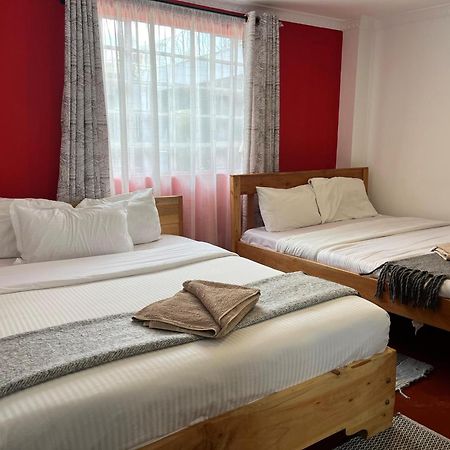 Rafiki House Hotel Nanyuki Bagian luar foto