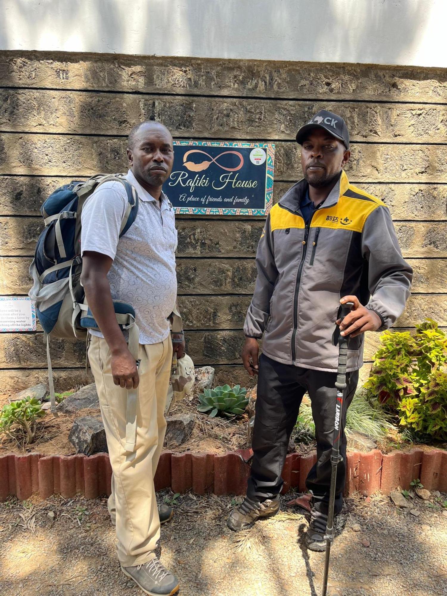 Rafiki House Hotel Nanyuki Bagian luar foto